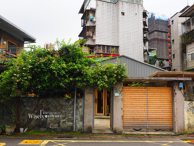 《台北大安。捷運六張犂站》苔毛咖啡館Taimo Café＠嘉興街文青風格，不限時供插座網路