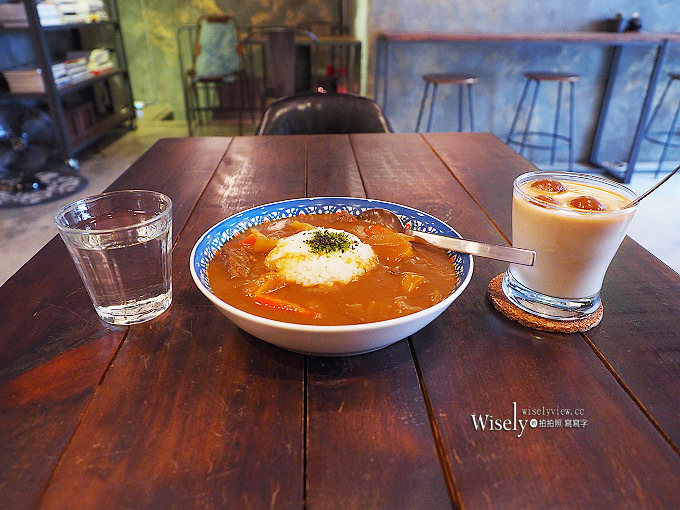 《台北大安。捷運東門站》Neighbor’s Café鄰居咖啡＠隱身青田街裡的巷弄聊天小店