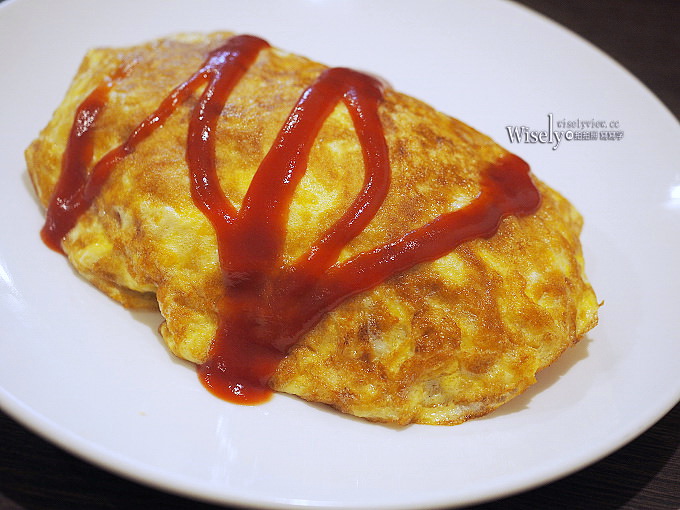 《新北新店。捷運七張站》原野豬腳大王＠起司蛋包飯、滷腿庫飯&炸排骨～便當小吃