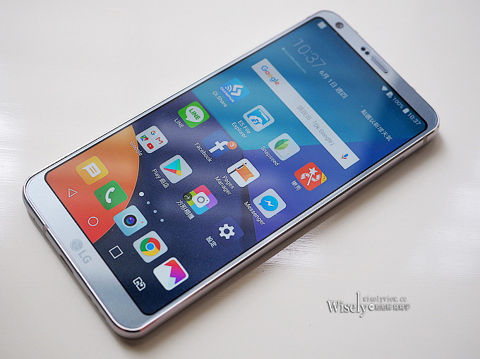 《手機開箱。實拍評測》一手掌控的LG G6：雙主鏡頭+前後雙廣角、IP68防水防塵、18:9螢幕比、5.7吋QHD+螢幕