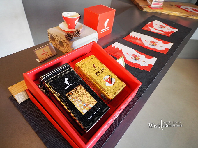 《台中旅遊資訊。西屯區住宿》LUMI光之旅店：近逢甲夜市高CP值服務佳，簡約風格設計