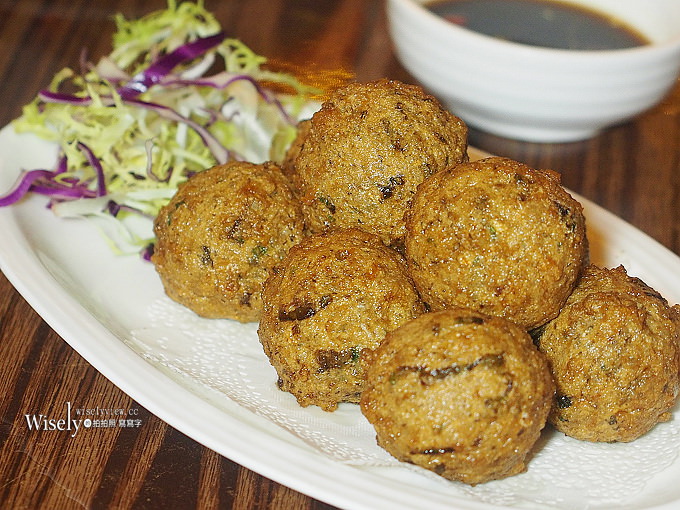 《澳門美食。百老匯》李家菜(廣式火鍋中菜館)：米其林指南推薦，必吃清湯牛腩煲