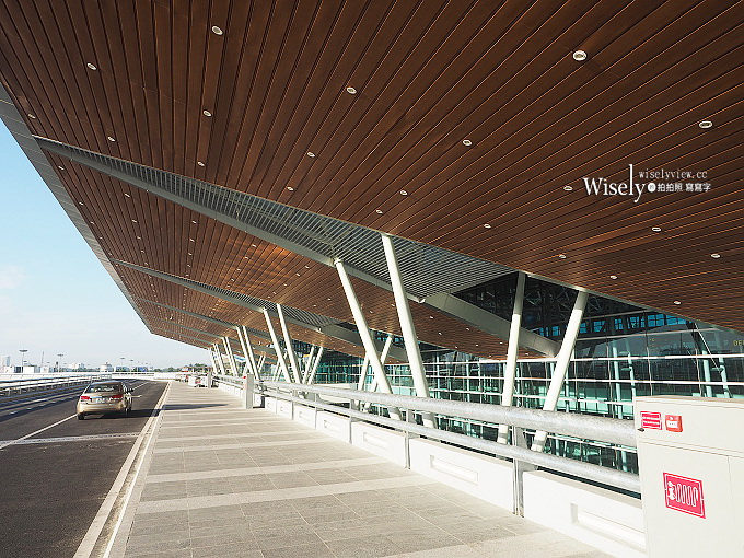 《越南。峴港攻略》搭乘捷星航空度假自由行，暢遊東方夏威夷，享受碧海藍天與特色景點