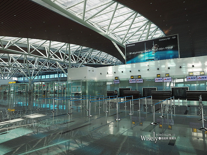 《越南。峴港攻略》搭乘捷星航空度假自由行，暢遊東方夏威夷，享受碧海藍天與特色景點