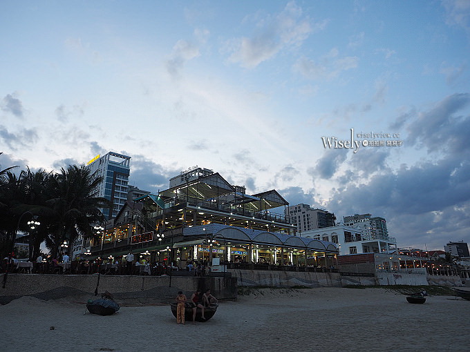 《越南。峴港攻略》搭乘捷星航空度假自由行，暢遊東方夏威夷，享受碧海藍天與特色景點