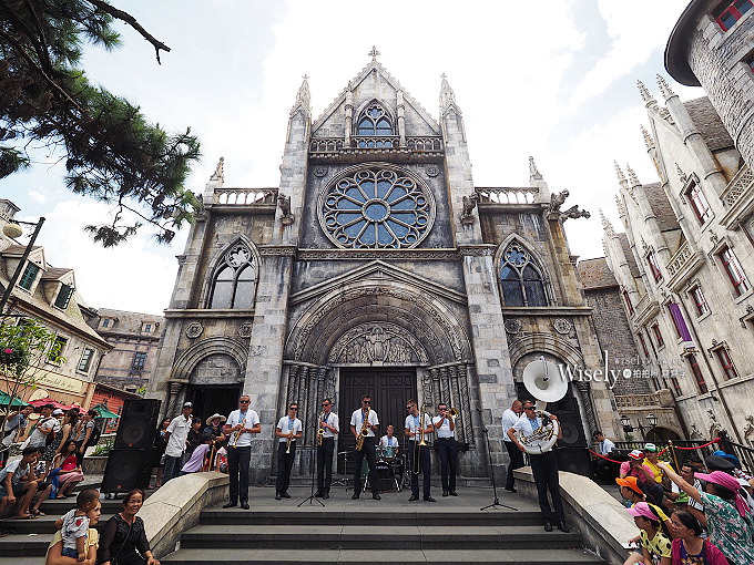 《越南。峴港攻略》搭乘捷星航空度假自由行，暢遊東方夏威夷，享受碧海藍天與特色景點