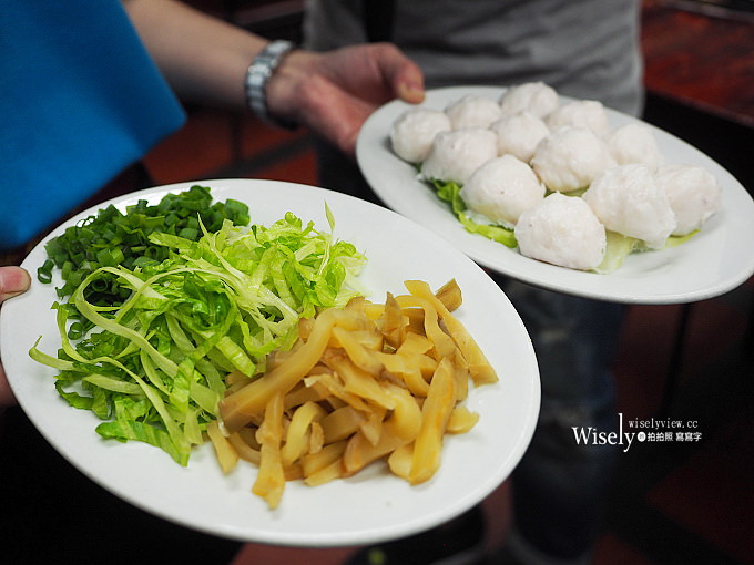 《澳門美食。新馬路》水佬榮海鮮火鍋飯店：香辣花甲蟹鍋，還有美味金沙蝦與水蟹粥
