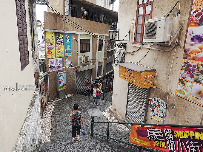 澳門 景點美食購物︱大三巴牌坊→關前街文創→果欄街(南屏雅敍)→十月初五街(嘉華茶居)→康公廟前地(華聯茶莊)→新馬路(芬記燒臘／世紀咖啡)→崗頂劇院／聖老愣佐教堂→南灣湖