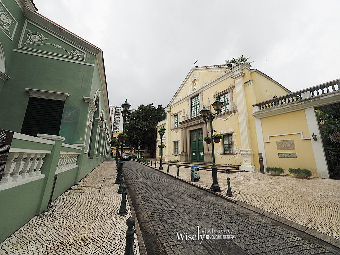 澳門 景點美食購物︱大三巴牌坊→關前街文創→果欄街(南屏雅敍)→十月初五街(嘉華茶居)→康公廟前地(華聯茶莊)→新馬路(芬記燒臘／世紀咖啡)→崗頂劇院／聖老愣佐教堂→南灣湖