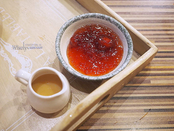 《台北萬華。南機場夜市》Fun+雪花冰、鬆餅輕食:動物造型冰品&炸饅頭 《台北萬華。南機場夜市》Fun+雪花冰、鬆餅輕食:動物造型冰品&炸饅頭
