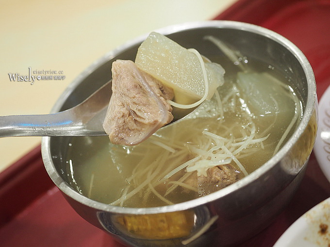 《台北中山。捷運中山國小站》丸林魯肉飯(農安店)：老台北計程車運將&觀光客的心頭好