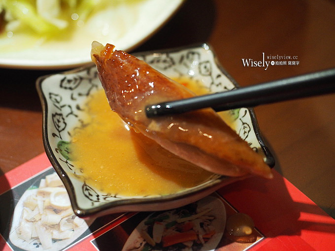 （遷址）新北永和。天橋下鵝肉專業料理：煙燻鵝肉平價好吃，鵝肉米粉細滑可口