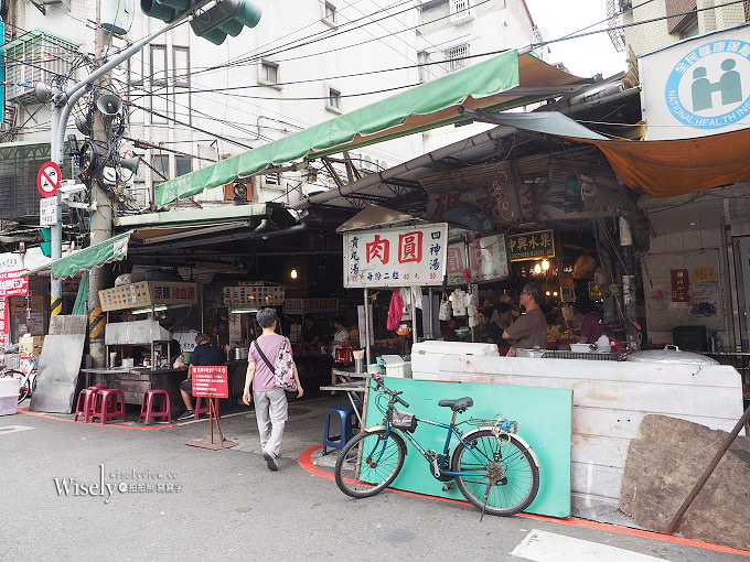 《新北永和。捷運頂溪站》溪洲市場美食：永和葉記肉圓、東加炸雞、老山東鮮肉包、阿弘潤餅