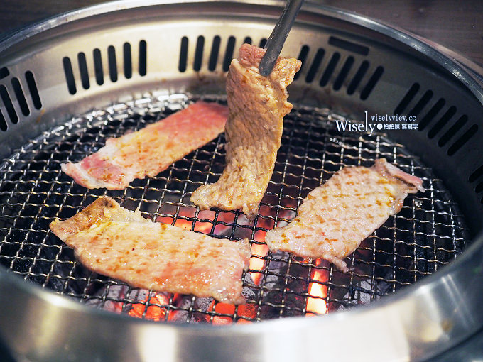 《新北永和。捷運頂溪站》千歲町日式炭火燒肉店：平價大盤肉千元吃得飽～中永和燒肉居酒屋