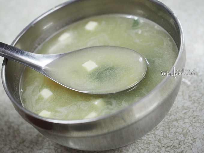 高雄苓雅。菜粽李粽店︱古早味香Q不軟爛，享譽南部超過一甲子的好吃素粽