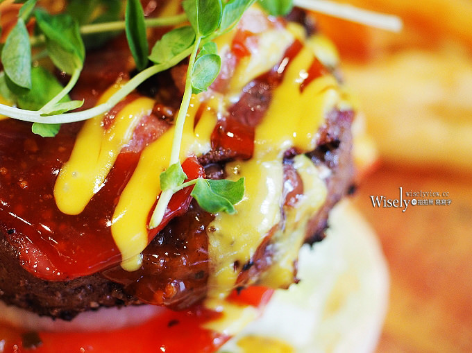 《新北新店。捷運大坪林站》三野達人：大豐路美式餐廳，主打美式漢堡、美福牛排