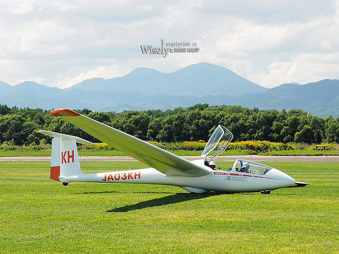 《日本北海道。道北景點美食住宿》國稀酒造&增毛駅、滝川Takikawa Sky Park滑翔機、砂川岩瀨牧場、ナカヤ蘋果派、岩見澤宝水ワイナリー、Tourist Lounge enon旅遊服務中心、桜家Buffet、狸小路商店街、Vessel Inn札幌中島公園