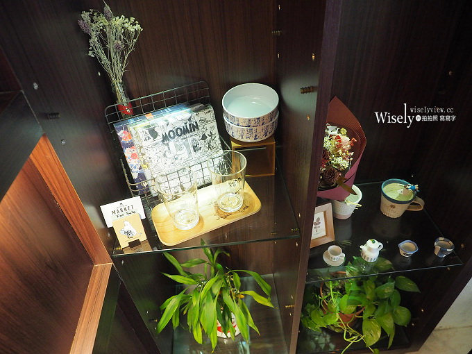 《台北中山。捷運忠孝新生站》好休咖啡 HaoXiu Kaffe：光華商場旁，WiFi插座不限時