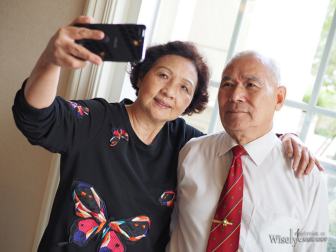 《華碩手機。一起戀攝影》ZenFone 4 Pro：高質感旗艦規格，光學變焦雙鏡頭，照片超迷人