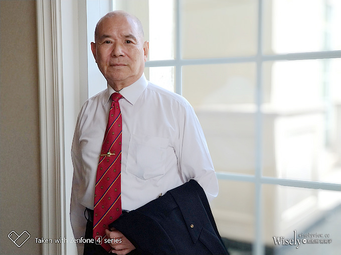 《華碩手機。一起戀攝影》ZenFone 4 Pro：高質感旗艦規格，光學變焦雙鏡頭，照片超迷人