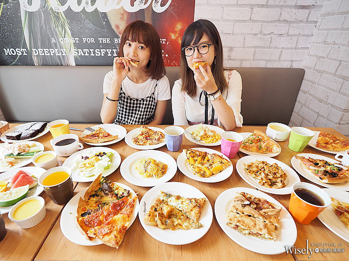 《PIZZA HUT。必勝客歡樂吧台灣季》台味與美式的美妙相遇，與姐妹淘享用豐盛的比薩之旅