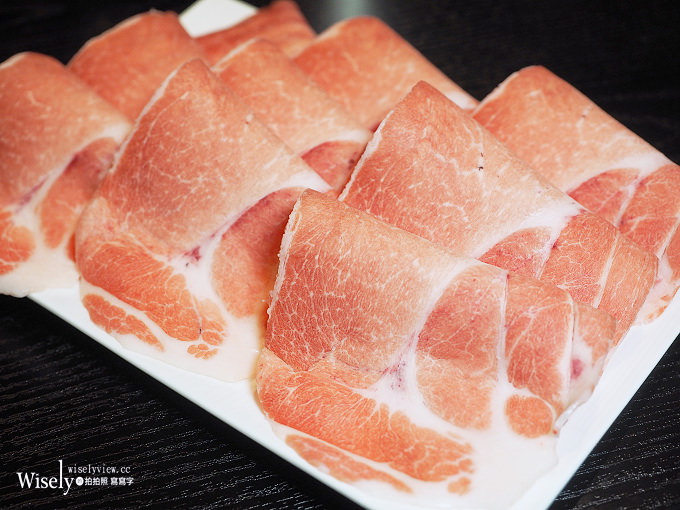 《台北大安。捷運忠孝敦化站》清麻辣：可單人獨享頂級A5日本和牛的麻辣鴛鴦火鍋