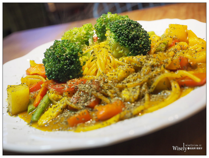 《已歇業》Naked Veggie Life 祼純 蔬食生活：健康營養美味素食料理與早午餐