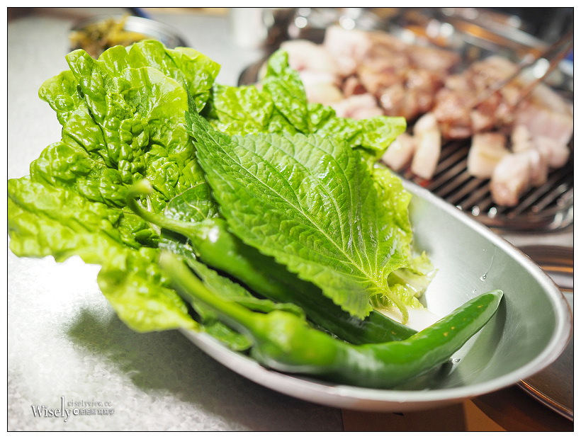 《濟州美食。三兄弟烤肉》GD權志龍推薦，YG娛樂小鎮美味濟州黑豚燒肉