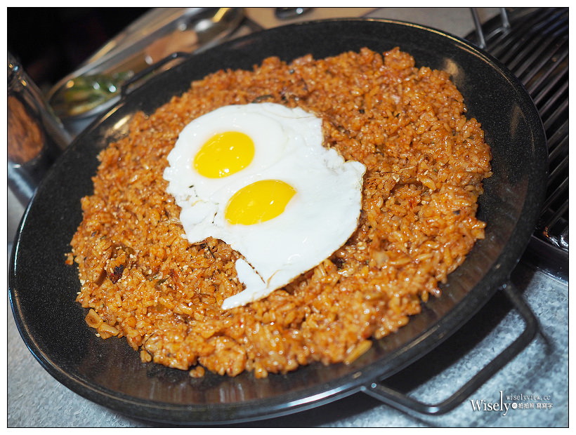 《濟州美食。三兄弟烤肉》GD權志龍推薦，YG娛樂小鎮美味濟州黑豚燒肉