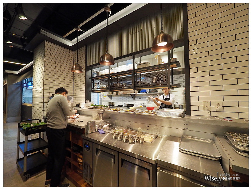 《濟州美食。三兄弟烤肉》GD權志龍推薦，YG娛樂小鎮美味濟州黑豚燒肉