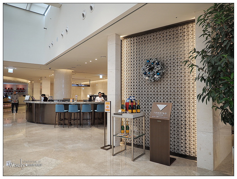 《濟州神話世界藍鼎酒店。Jeju Shinhwa World Landing Resort‎》舒適商務房型，近遊樂園與美食街