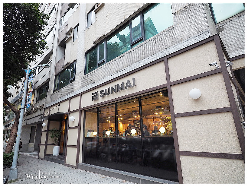 《台北大安。捷運忠孝敦南站》金色三麥精釀啤酒吧 SUNMAI BAR 安和店:結合在地元素的淺酌聊天空間 《台北大安。捷運忠孝敦南站》金色三麥精釀啤酒吧 SUNMAI BAR 安和店:結合在地元素的淺酌聊天空間