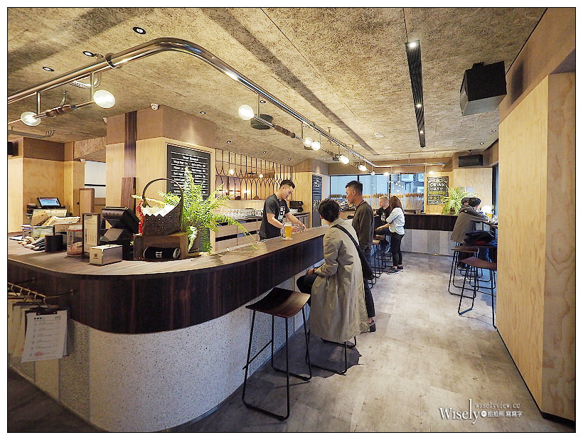 《台北大安。捷運忠孝敦南站》金色三麥精釀啤酒吧 SUNMAI BAR 安和店:結合在地元素的淺酌聊天空間 《台北大安。捷運忠孝敦南站》金色三麥精釀啤酒吧 SUNMAI BAR 安和店:結合在地元素的淺酌聊天空間