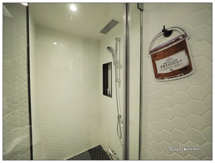 《香港尖沙咀住宿推薦》瑞生尖沙咀酒店 attitude on granville：復古仿舊花磚與往昔香港壁畫