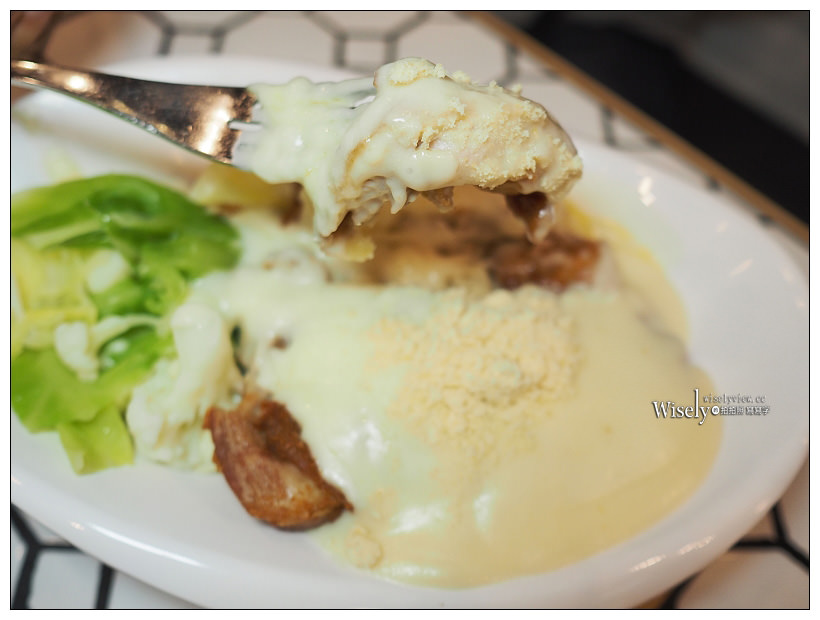 《香港尖沙咀美食》洪利粥品茶餐廳、荔園茶餐廳、雪糕物語、華興菓汁真功茶