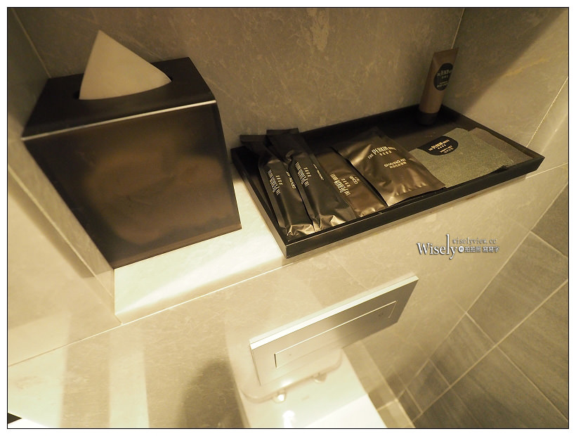 《香港尖沙咀住宿推薦》紫珀酒店 The Perkin Hoel：鄰近地鐵與酒吧商店街