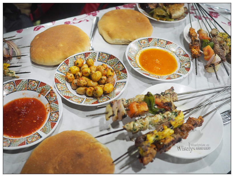 《摩洛哥》馬拉喀什Marrakesh：傳統庭院住宅、羊上樹、摩洛哥油、老城區市集