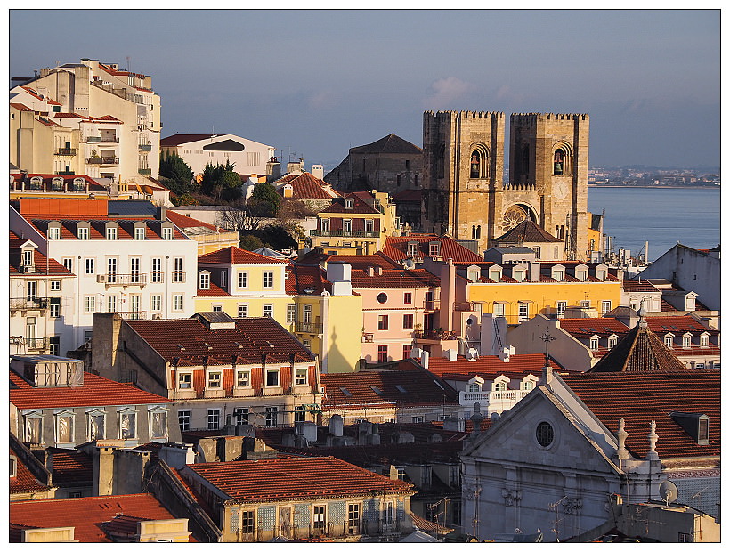 葡萄牙。里斯本景點：聖胡斯塔電梯／Elevador de Santa Justa︱鑄鐵結構歌德式電梯，360度環境俯瞰城市最佳位置