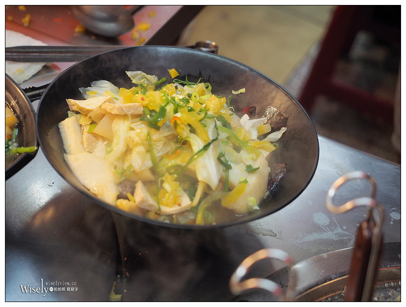 台北萬華。南機場夜市︱原滷食堂 & 好記陽春麵：銅板價可口的台式小吃