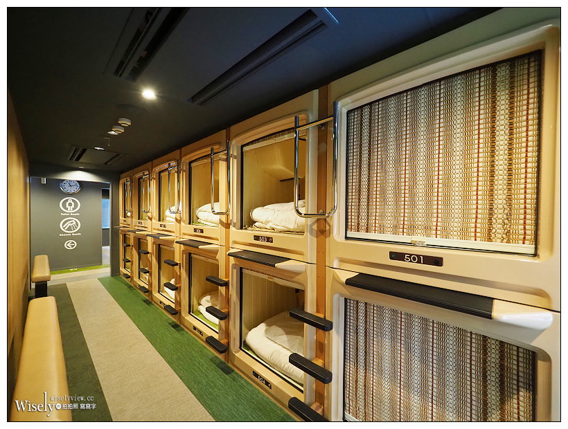 東京新宿。歌舞伎町︱Booth Net Cafe & Capsule（伯斯奈特咖啡廳及膠囊旅館）：漫畫網咖千元住宿，交通便利購物方便，男女分樓且24小時營業