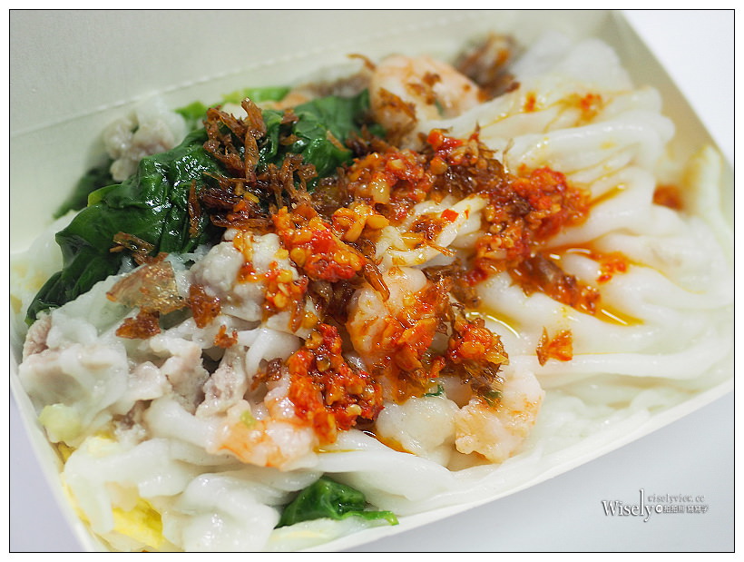 新北新店。建國市場美食︱正宗廣東腸粉：純米現磨50元起，推薦蝦仁口味