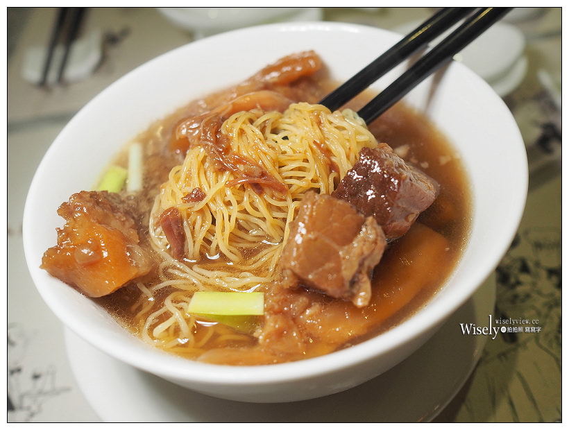 香港。銅鑼灣美食︱粥福：傳統廣東老火式滑腴口感，鄰近時代廣場與港鐵站F1