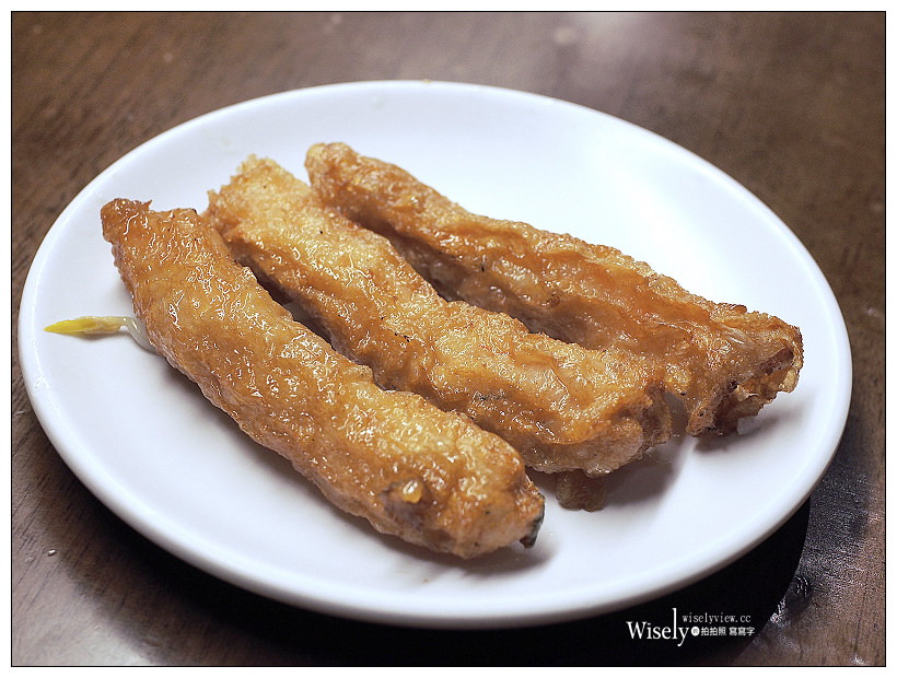 台北中山。捷運雙連站︱名家魯肉飯：滷肉飯道地份量少，鄰近林森北路一帶