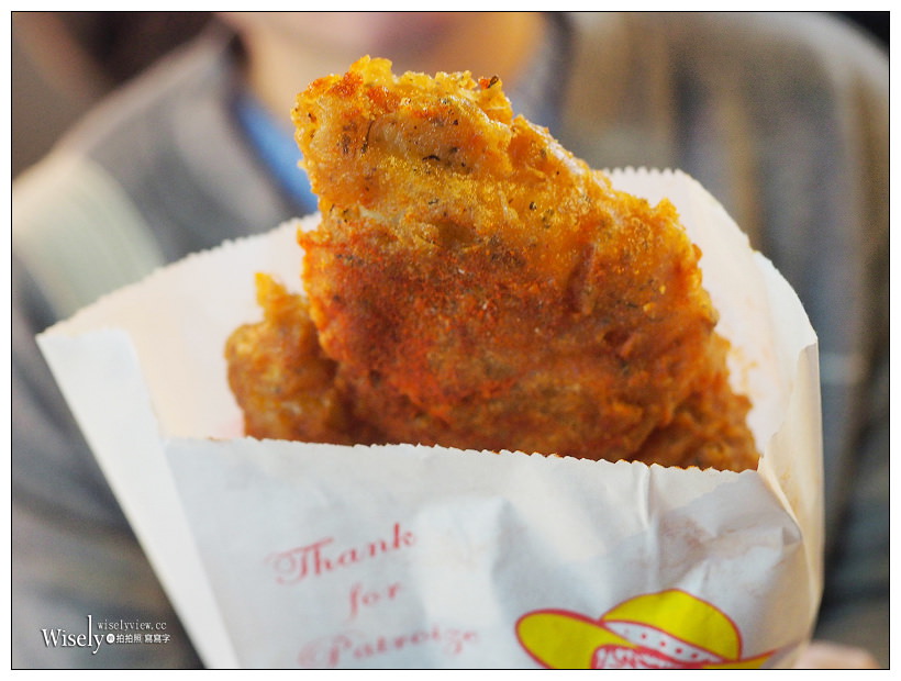 新北永和。民享街黃昏市場︱大勇街甜不辣＋臭豆腐＋香菇肉羹、嚐鮮香料炸雞店、阿財肉包、碳烤地瓜