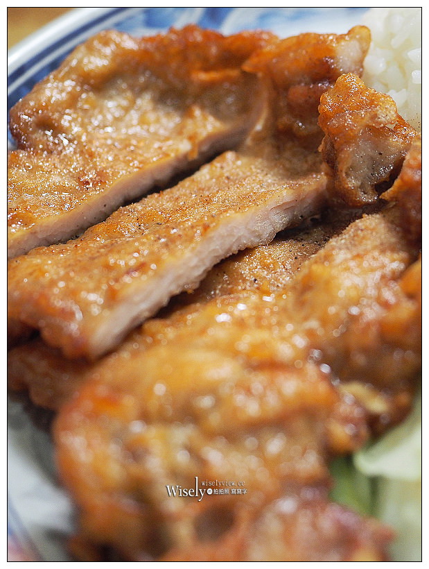 新北新店。旺達熱炒︱排骨飯、牛肉炒飯&炒碼麵，百元平價熱炒～捷運七張站美食 x 新店百元熱炒