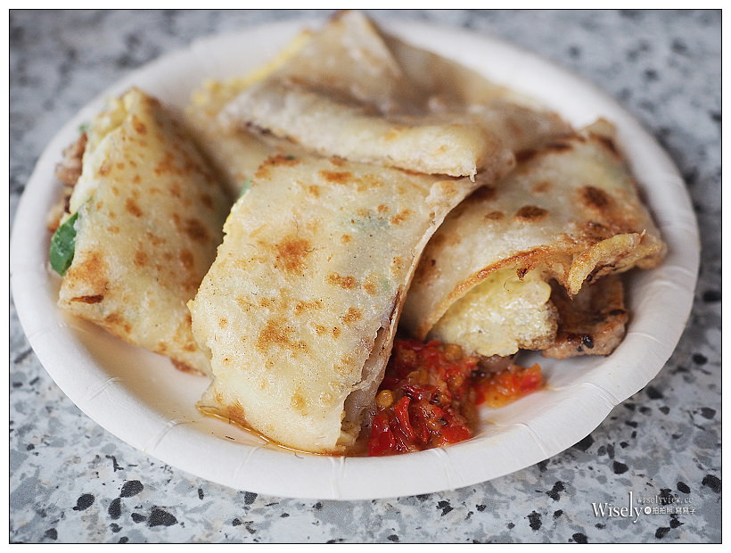 台北大安。捷運忠孝復興站︱家蓁早餐店：饅頭蛋加土雞肉，平價大份量早餐店