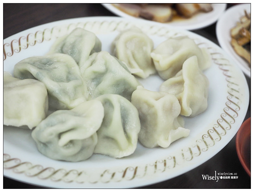 新北永和。樂華夜市美食︱中壢新明老牌牛肉麵-保平店：平價肉大塊在地20年