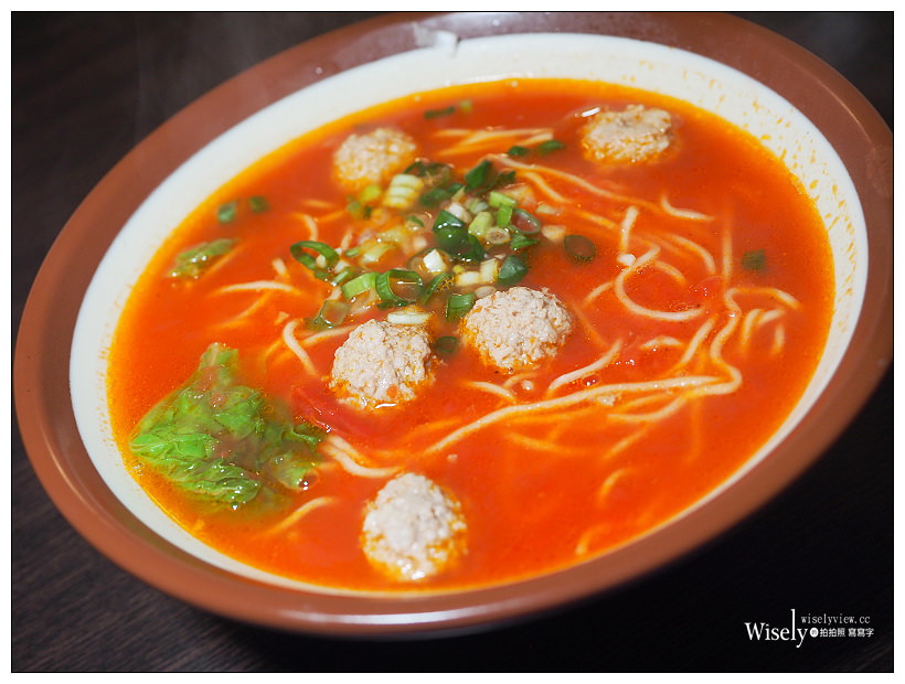 新北新店。捷運大坪林站︱川耗子麵館：肥腸酸辣麵&夫妻肺片，大豐路美食