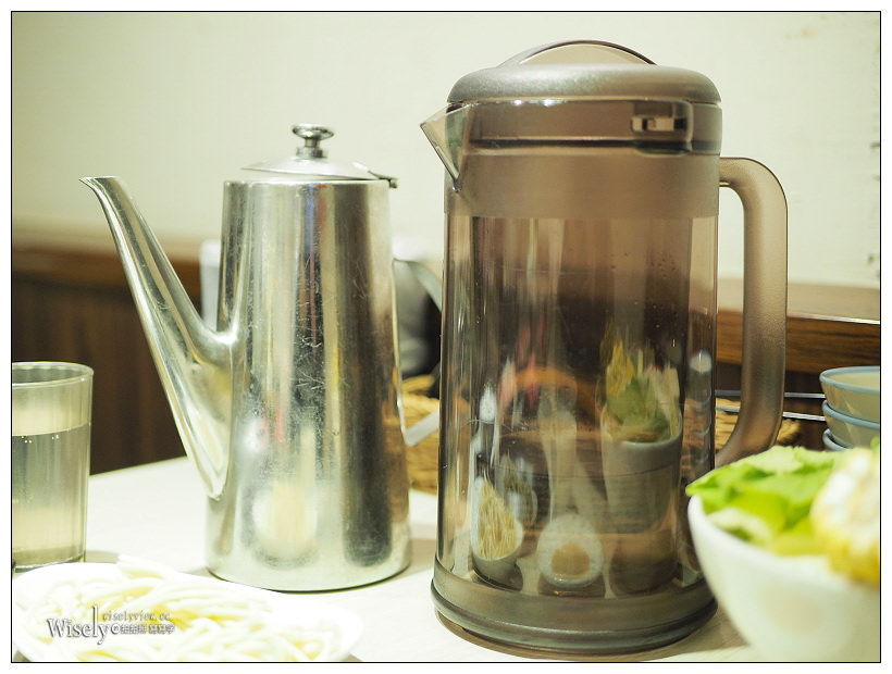 台北文山。鴻記石鍋：日式風格湯頭清爽美味，懷石師傅開店掌廚～木柵美食