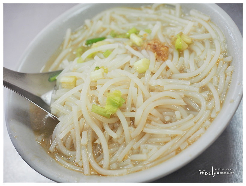 台北大同。捷運圓山站︱大龍峒肉羹：清湯風格兼賣黑白切米粉湯~保安宮美食